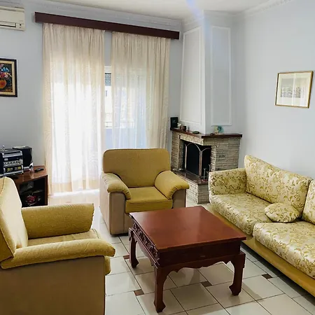 Downtown 2 Bedroom Ac Wifi Apartmán
