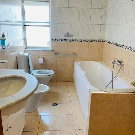 Downtown 2 Bedroom Ac Wifi Apartmán