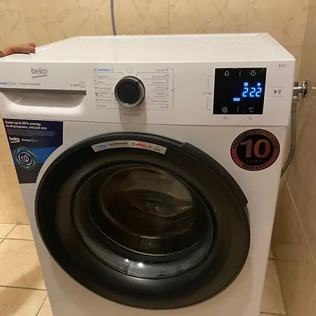 Downtown 2 Bedroom Ac Wifi *
